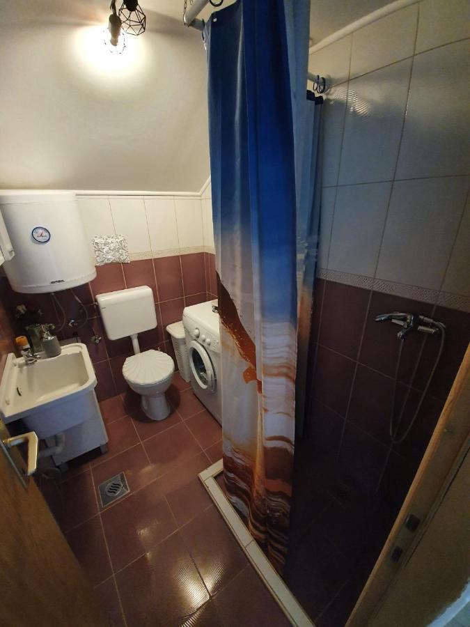 Apartment Magdalena Knin Bagian luar foto